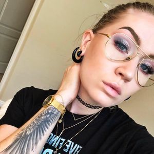 Meet your Posher, Aleksandra